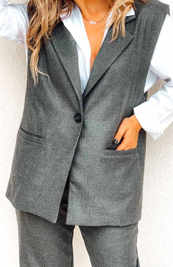 Blazer MATTEO sans manches gris