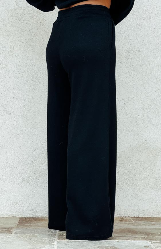 Black AÏKO pants