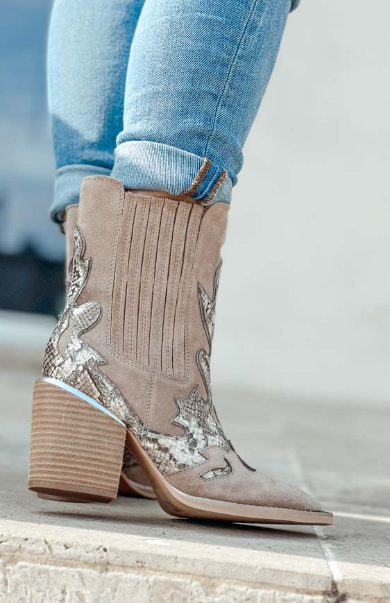 Beige MEMPHIS ankle boots