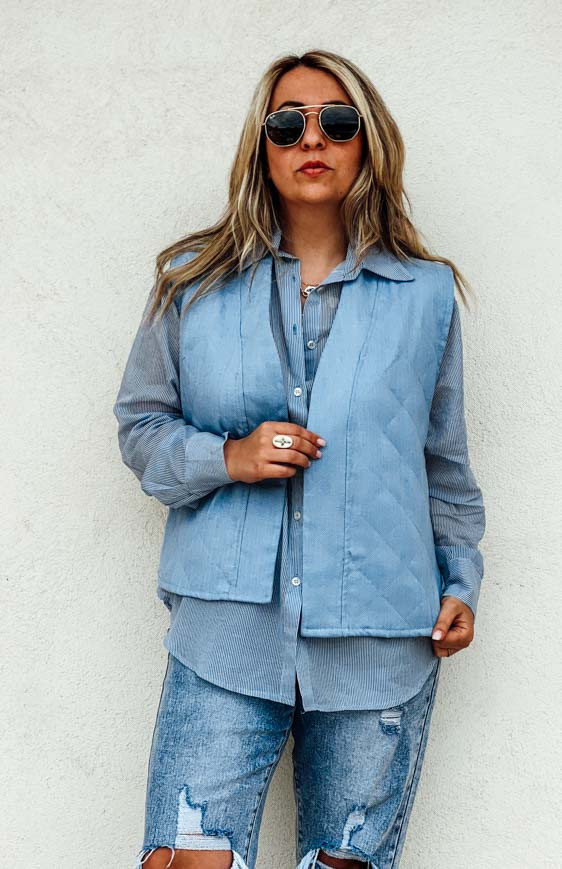 Light blue LISE sleeveless jacket