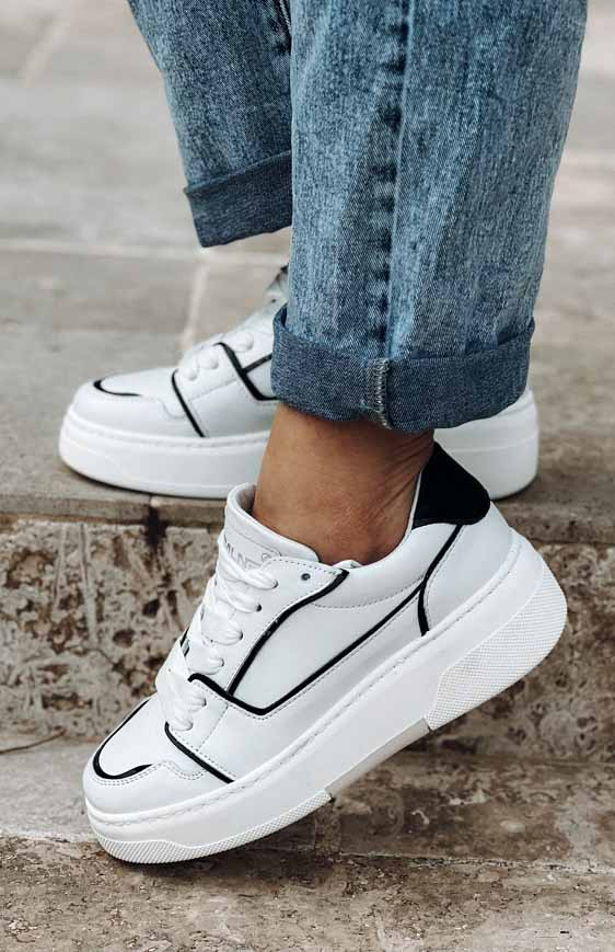 White/black BIARRITZ sneakers