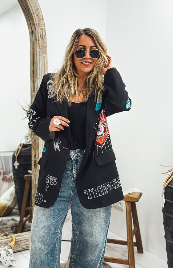 Black DIAMOND blazer