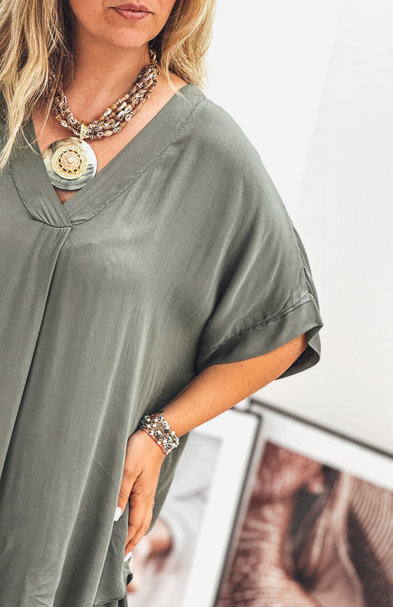 Khaki MAÉ short-sleeve blouse