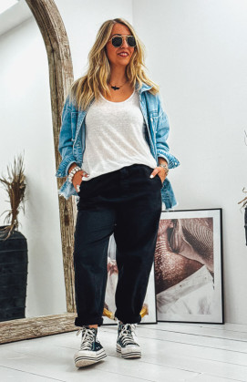 Black ALEJANDRO pants