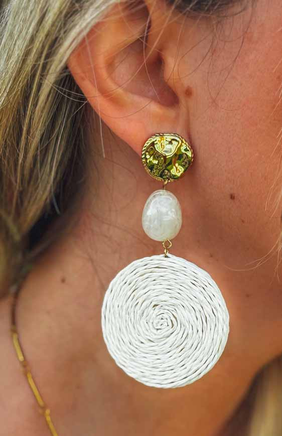 Cream ISADORA earrings