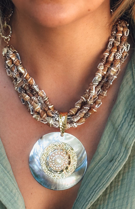 Dark pearl PLAYA necklace