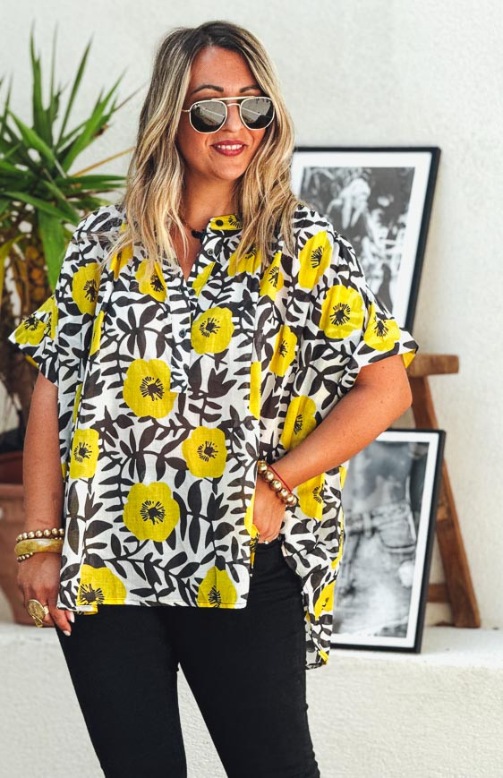 SUZANA short-sleeved blouse