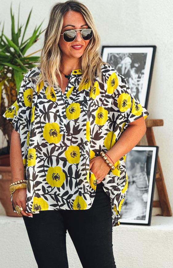 SUZANA short-sleeved blouse