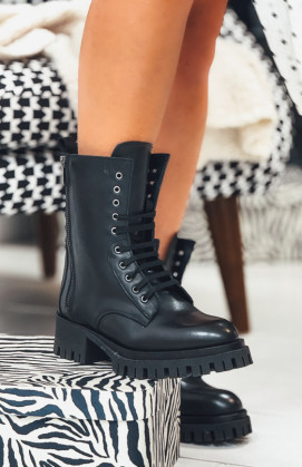 Black HOUSTON boots