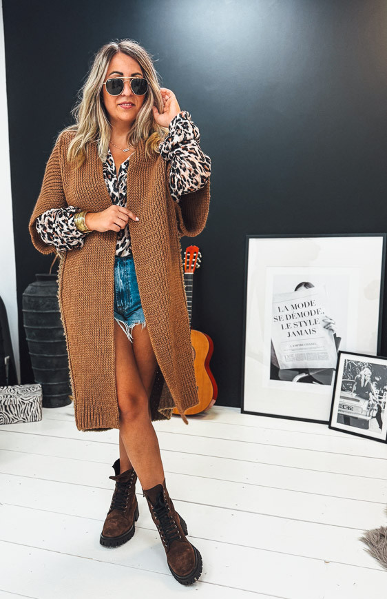 Camel DOLCE long cardigan with short sleeves