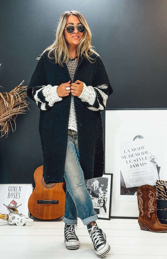 Black DOLCE long cardigan with short sleeves