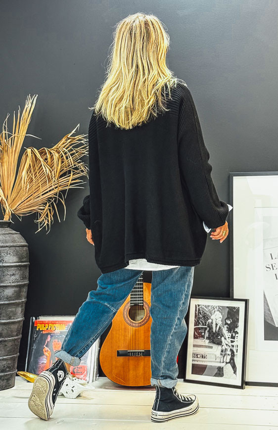 Black ALESSIO sweater