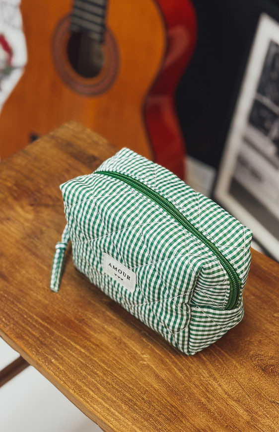 Pochette BEAUTY vichy vert