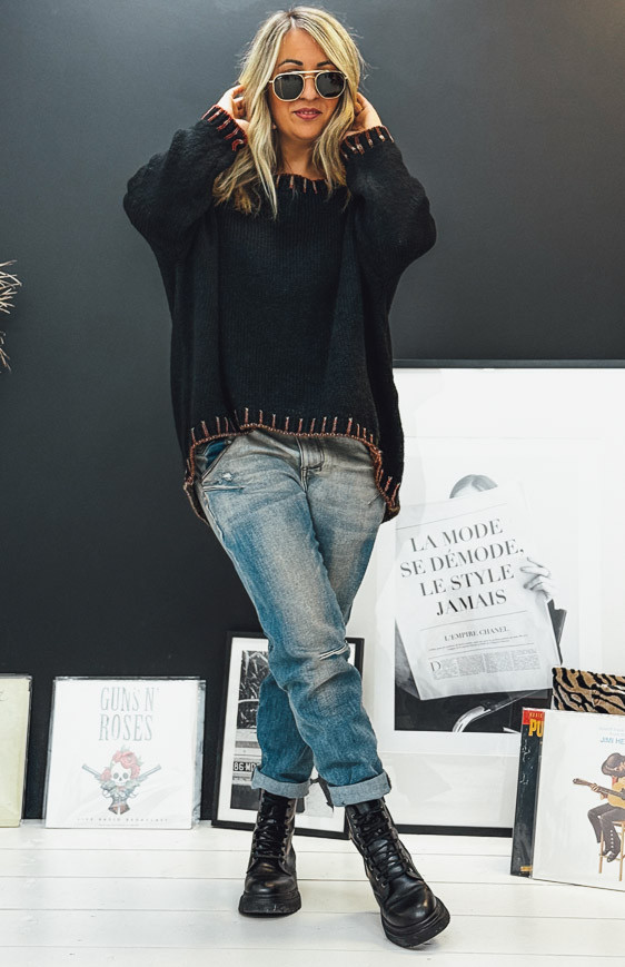 Black COME sweater