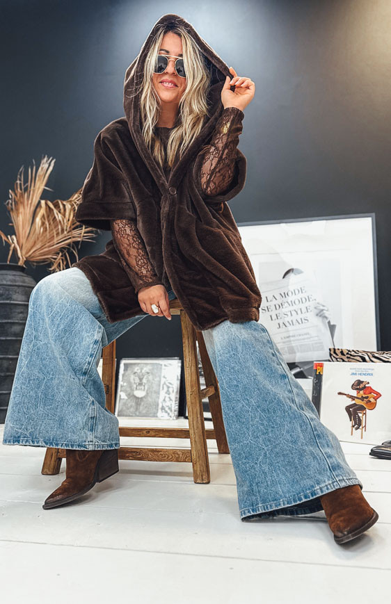 Chocolate IVANA mid-length jacket with 3/4 sleeves