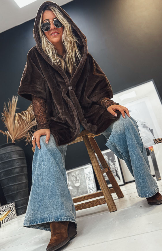 Chocolate IVANA mid-length jacket with 3/4 sleeves