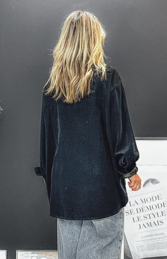 JENNA black velvet shirt