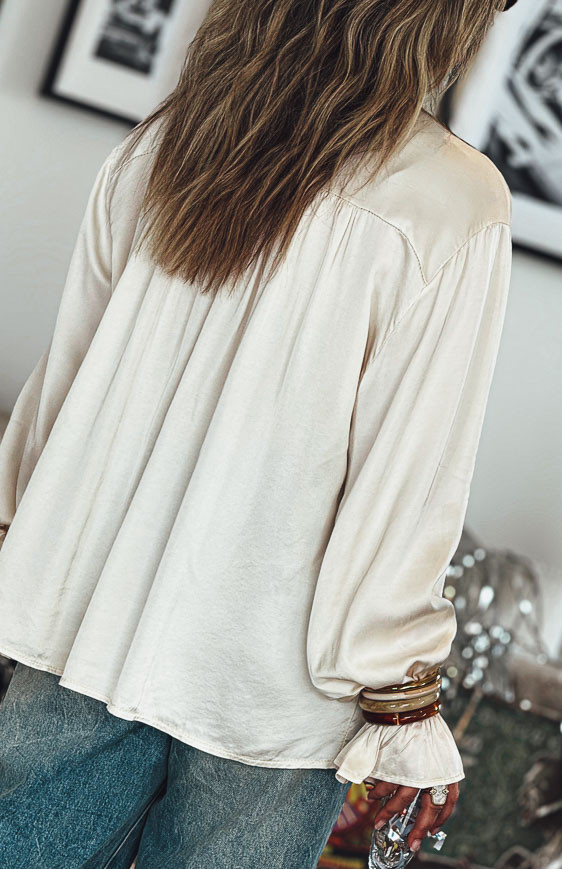 Light beige AUGUSTA blouse