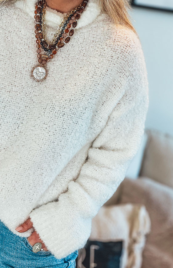 SONRISA multi-strand necklace