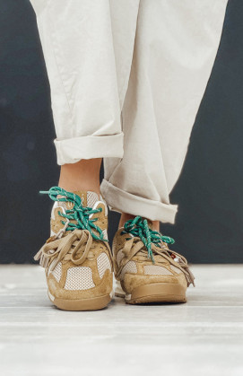 Baskets CIUDAD camel