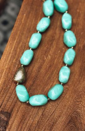 Green water OSIKA necklace