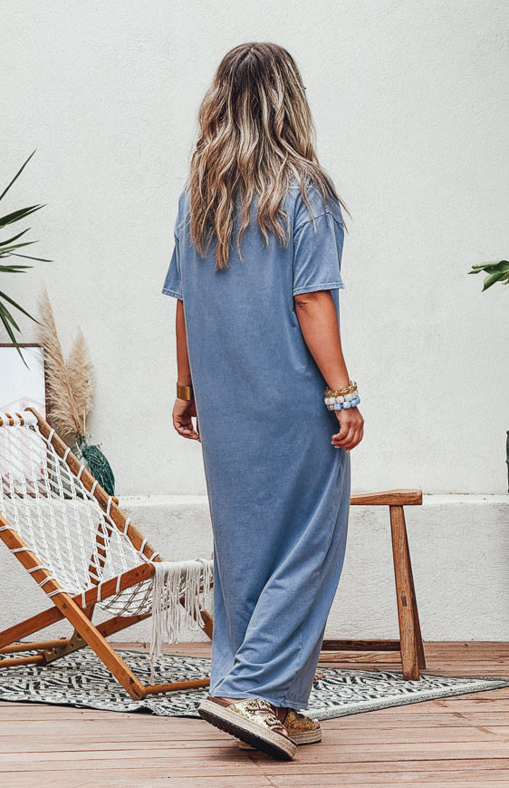 vintage style boho dresses Blue And White Boho Dress Blue/white BOHO Long Dress Bohemians La QUANTITY:1 Women's Navy blue Rib-Knit This earthy RUFFLE-HEM-COLLECTION